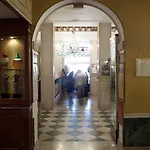 Hotel Nh Santa Lucia 4*