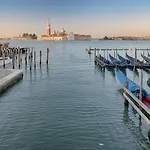 Nh Santa Lucia