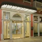 Nh Santa Lucia Hotel