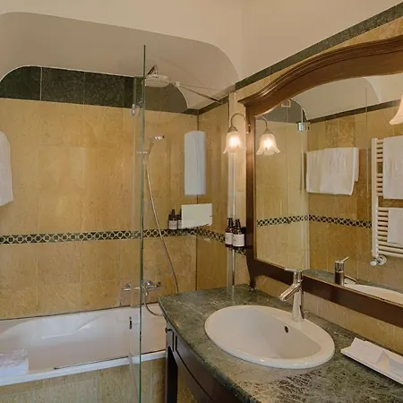 Nh Santa Lucia 4* Venice