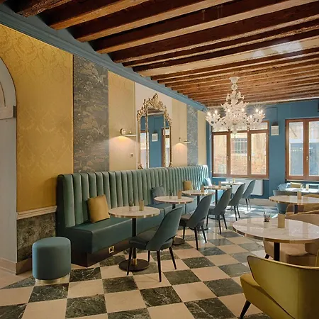 Nh Santa Lucia Hotel Venice