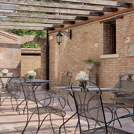 Nh Santa Lucia 4* Venice