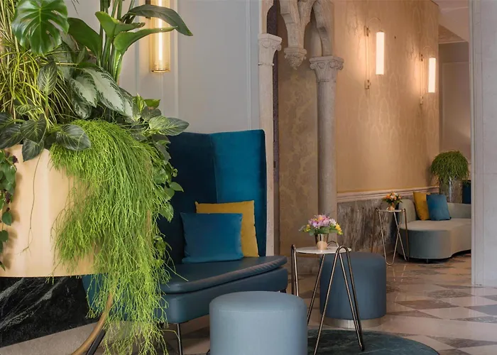 Nh Santa Lucia Szálloda