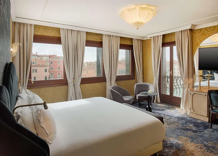 Nh Santa Lucia Szálloda 4*