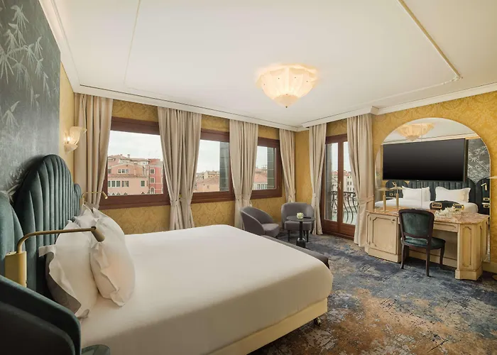 Nh Santa Lucia Szálloda 4*