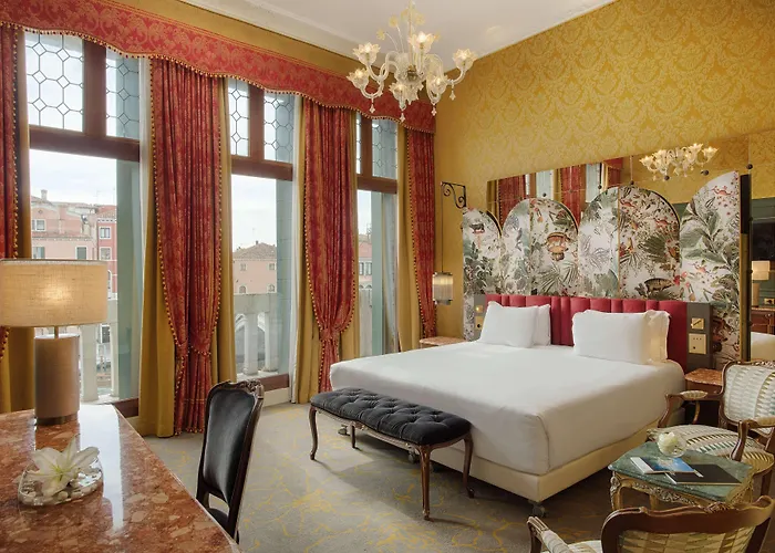 Nh Santa Lucia Szálloda 4*