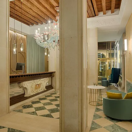 Hotel Nh Santa Lucia Venetië